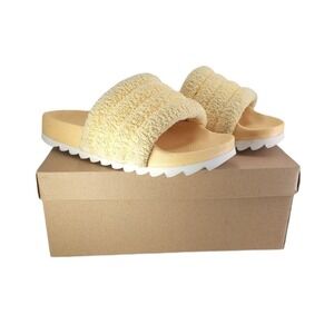 Steve Madden Canny Yellow Slide Sandal Fabric Upper Women's Size 8.5 M